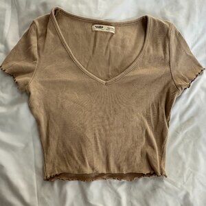 Pull&Bear Beige Cropped Shirt